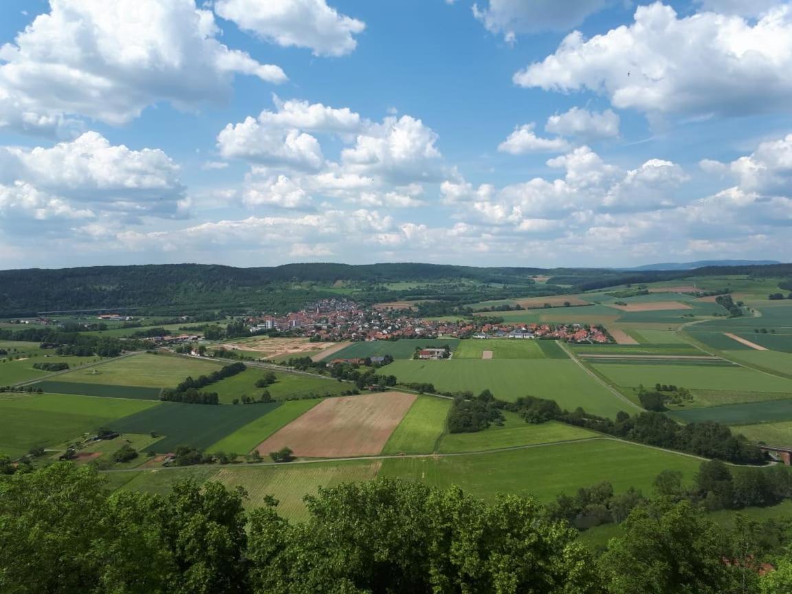 Moderne Altstadt-Ferienwohnung Hammelburg Exteriér fotografie